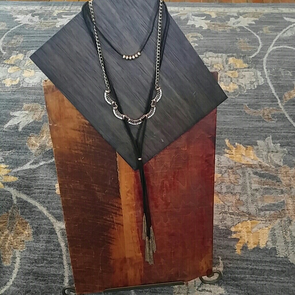 Beautiful Brandnew 3 Layer Necklace